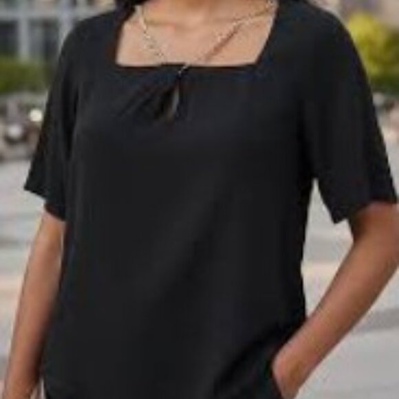 MICHAEL KORS Chainlink Keyhole Top in Black/Gold Sz MEDIUM - Picture 5 of 5